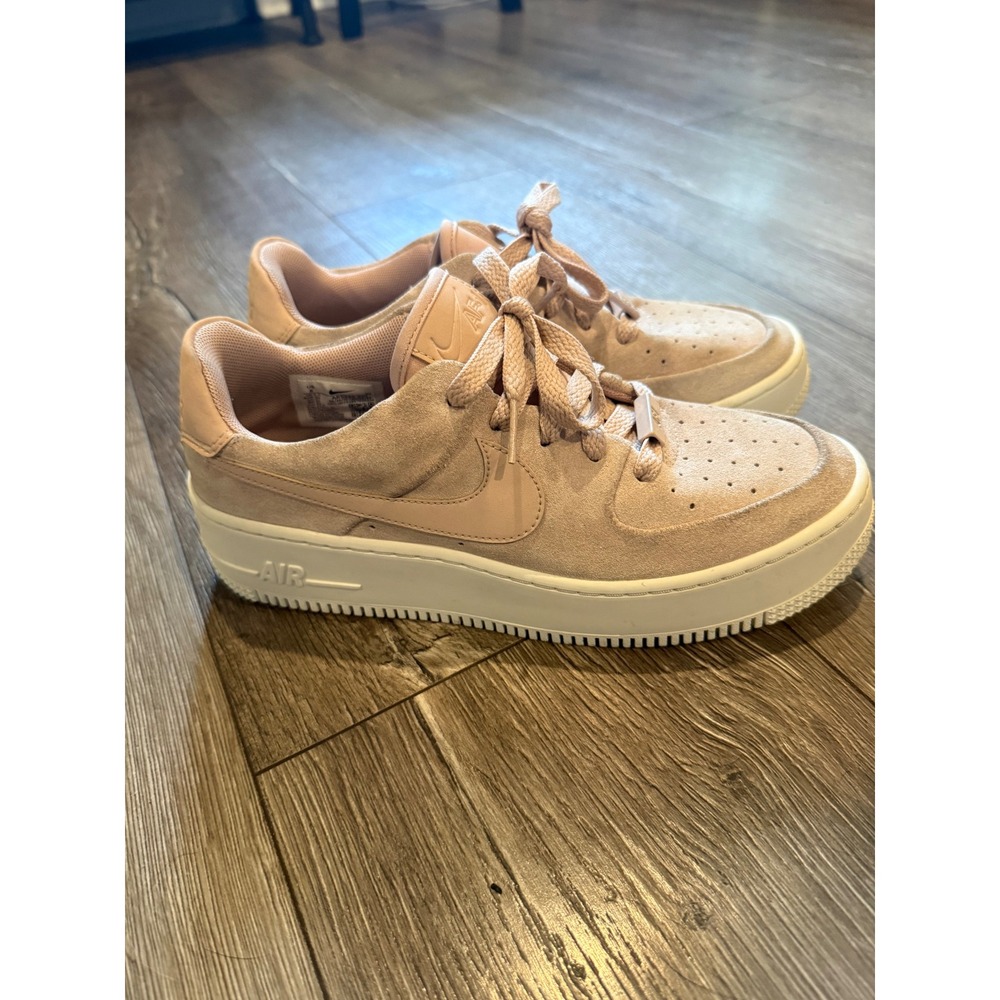 Nike Air Force 1 Sage Low Womens 8 Particle Beige Blush Pink Suede AR5339-201